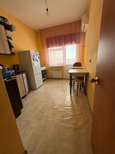 1 комн., 30 м², Монолитно-каркасный, Глазная больница 2