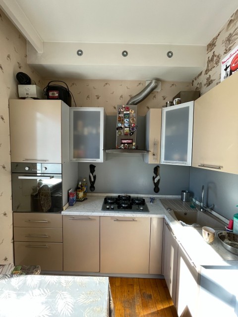 3 комн., 70 м², Инд. планировка, Центр - район пл. Орджоникидзе 4