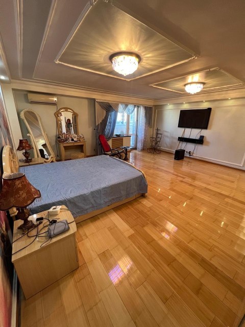 3 комн., 198 м², Монолитно-каркасный, Залог 14