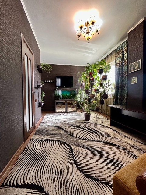 2 комн., 50 м², Монолитно-каркасный, Площадь Победы 6