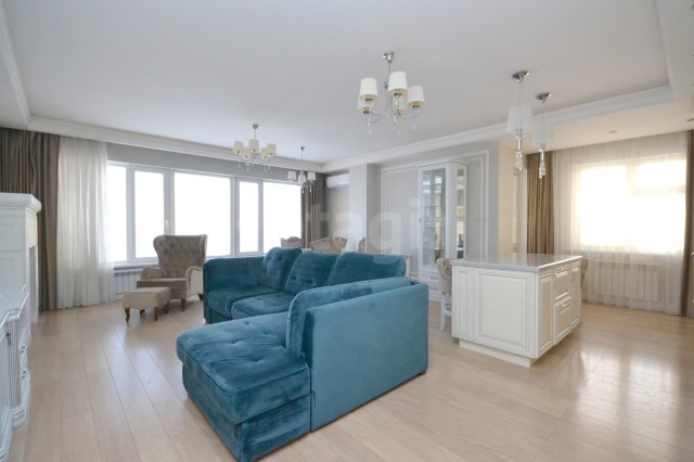 3 комн., 108 м², Монолитно-каркасный, 203 мкрн. 4