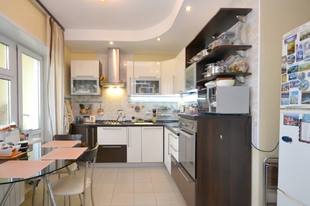 4 комн., 94 м², 112 серия, Авиапорт 5