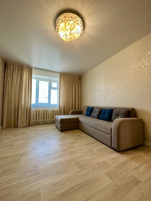 3 комн., 72 м², Инд. планировка, Авиапорт