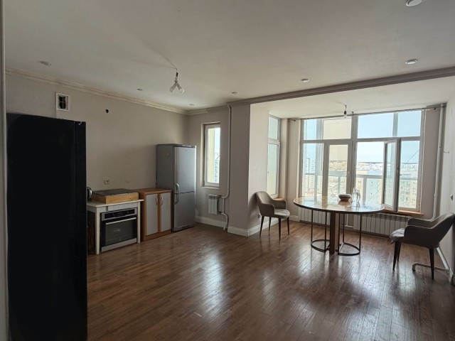 3 комн., 117 м², Монолитно-каркасный, Залог