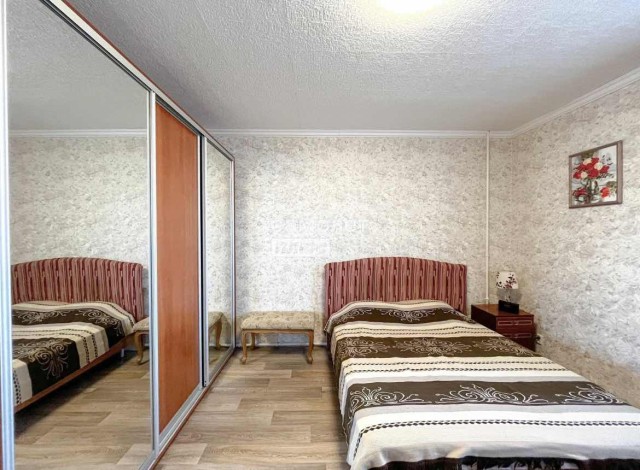 3 комн., 74 м², Инд. планировка, Жатай 7