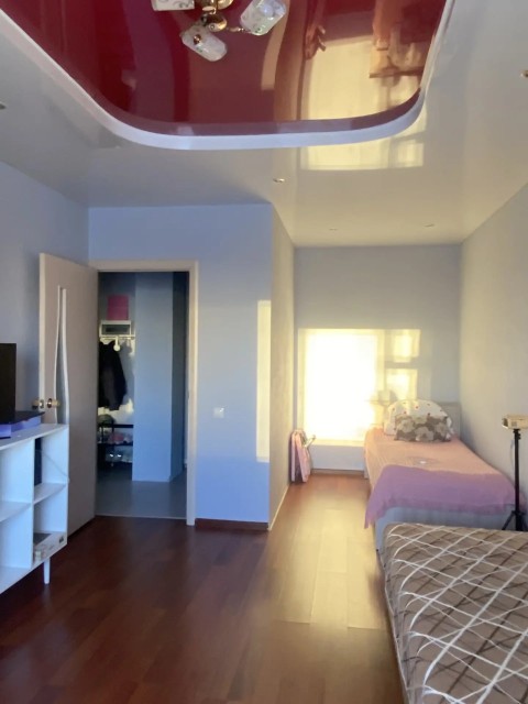 1 комн., 40 м², Монолитно-каркасный, Автодорожная 4