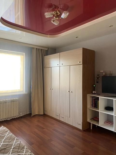 1 комн., 40 м², Монолитно-каркасный, Автодорожная 5