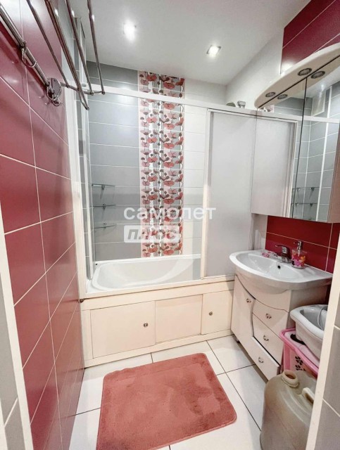3 комн., 74 м², Инд. планировка, Жатай 8