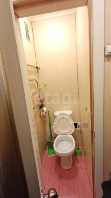 1 комн., 24 м², Хрущевка, Площадь Победы 9