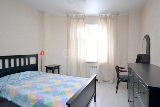 3 комн., 97 м², Монолитно-каркасный, Гимеин 6