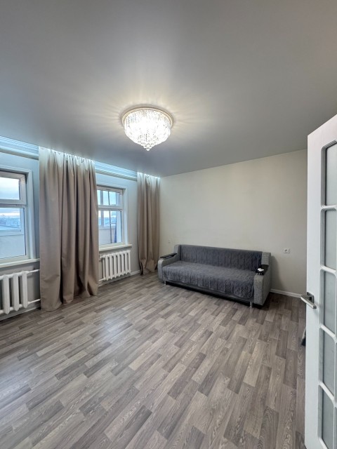 2 комн., Блочный, Авторынок 4