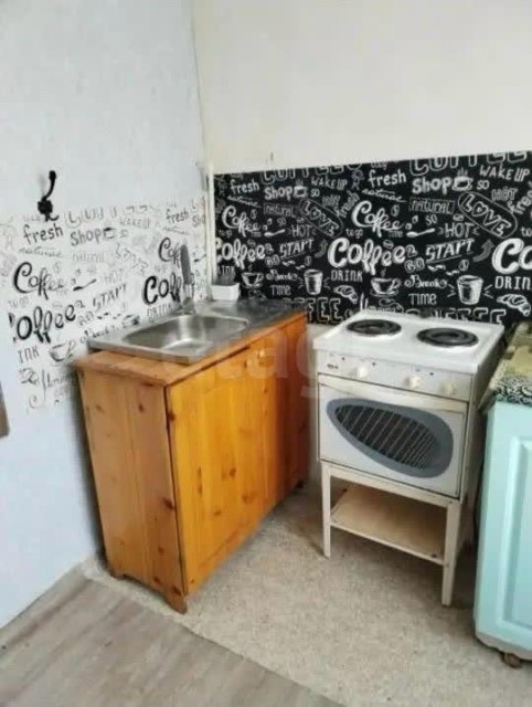 1 комн., 25 м², Дерев. б/у, Авиагруппа 4