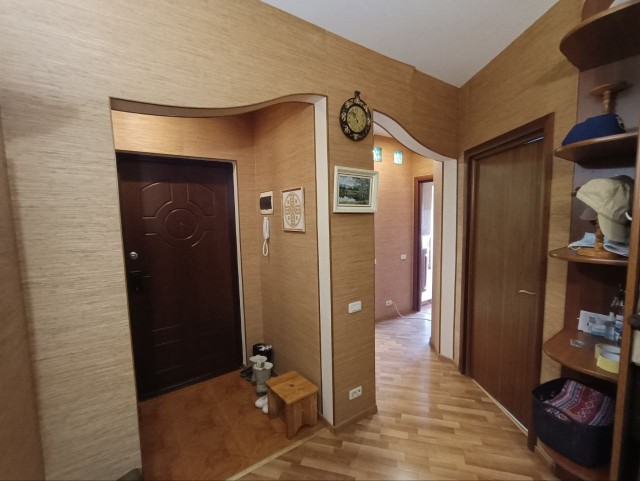 3 комн., 78 м², 112 серия, Центр - район пл. Дружбы 9