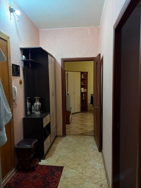 2 комн., 112 серия, 202 мкрн. 4