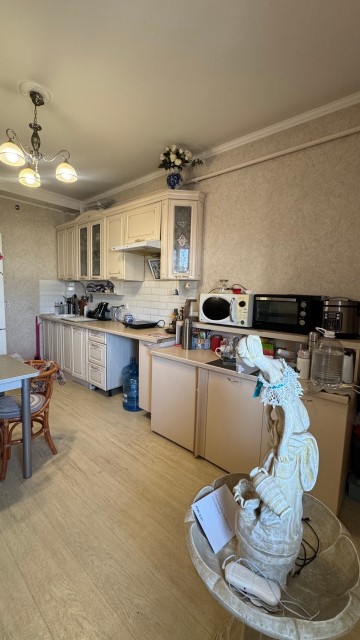 2 комн., 67 м², Блочный, Рынок Столичный 7