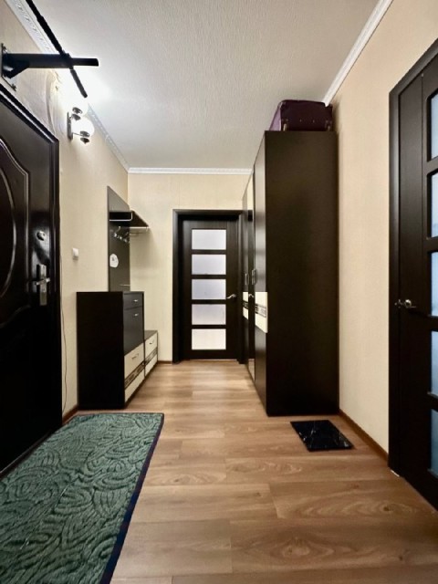 3 комн., 69 м², 112 серия, Крестьянский рынок, стадион "Туймаада" 16