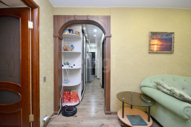 3 комн., 57 м², Хрущевка, Апельсин 14