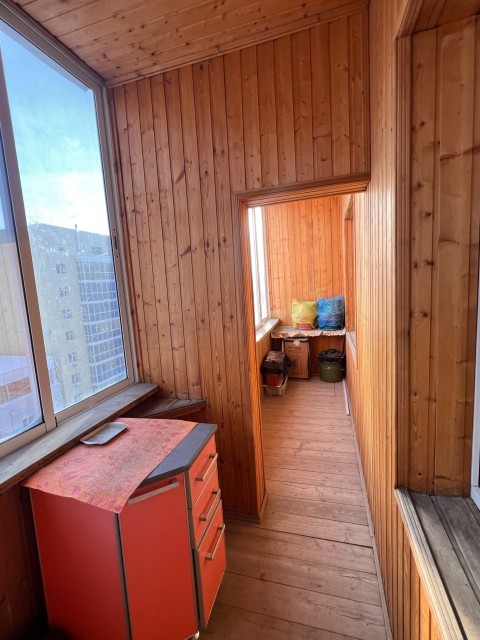 3 комн., 78 м², 112 серия, Крестьянский рынок, стадион "Туймаада" 10