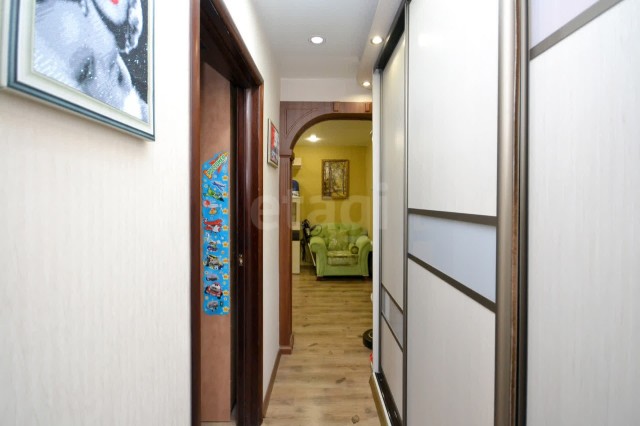 3 комн., 57 м², Хрущевка, Апельсин 16