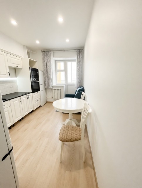 1 комн., 36 м², Блочный, Апельсин 2