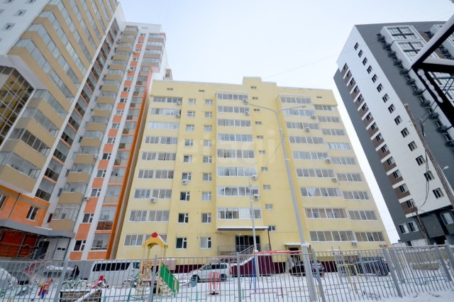 2 комн., 61 м², Монолитно-каркасный, Автодорожная 18