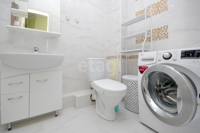 1 комн., 32 м², Инд. планировка, Прометей, ЖК 10