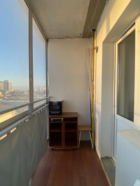 1 комн., 40 м², Монолитно-каркасный, Автодорожная 9