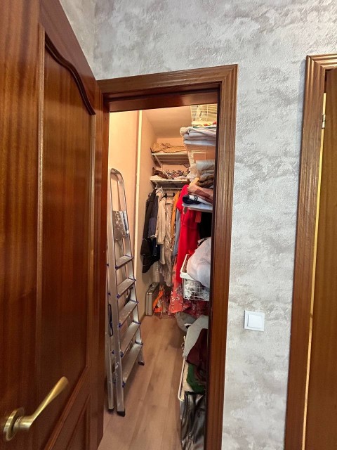 4 комн., 172 м², Блочный, Крытый рынок 16