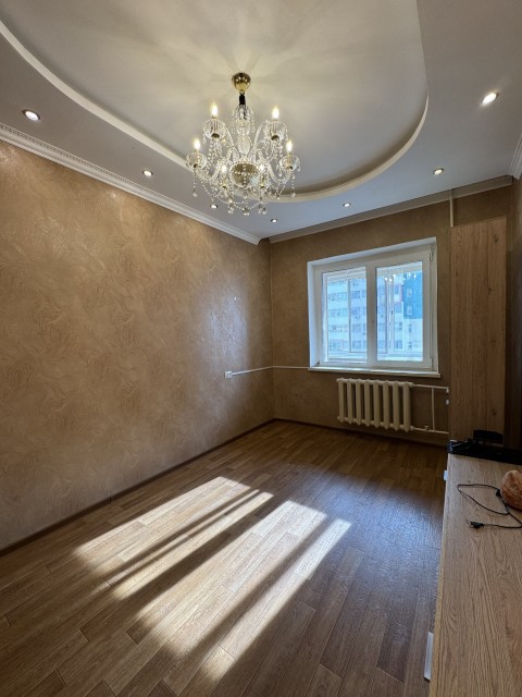 4 комн., 81 м², 112 серия, 103 квартал (Ростелеком)