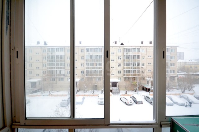 2 комн., 43 м², Хрущевка, Дом быта 14