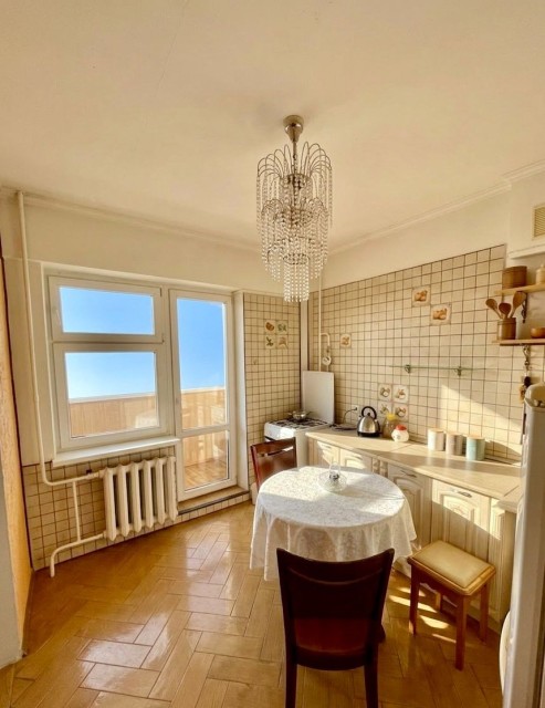 1 комн., 37 м², Блочный, 16 квартал 7