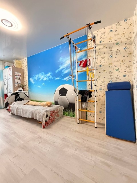 3 комн., 89 м², Монолитно-каркасный, Глазная больница 7