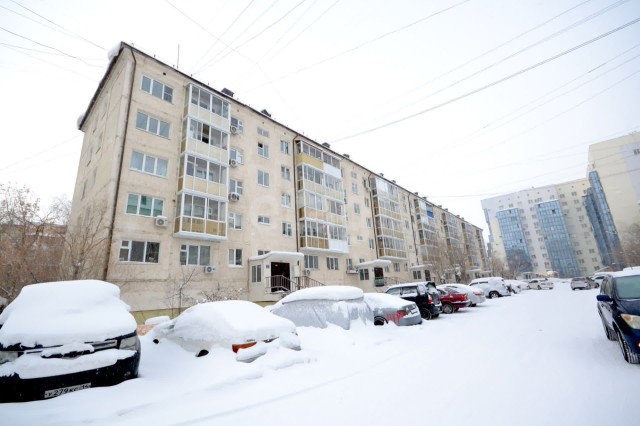 2 комн., 43 м², Хрущевка, Дом быта 15