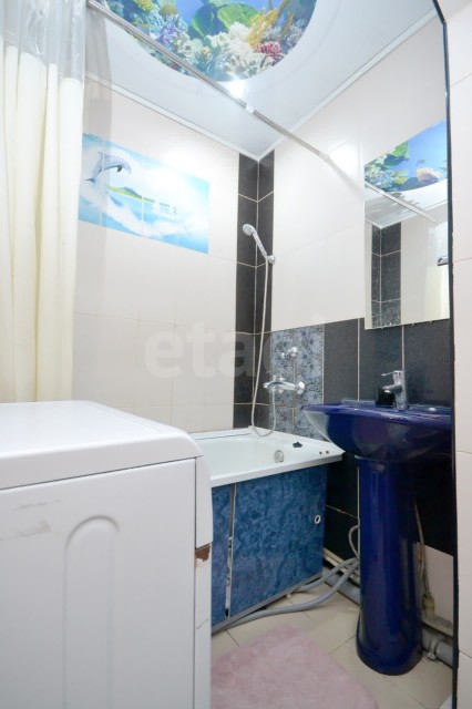 2 комн., 43 м², Хрущевка, Дом быта 12