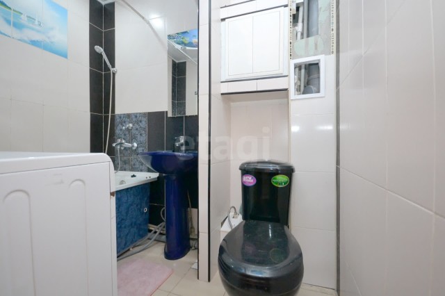 2 комн., 43 м², Хрущевка, Дом быта 11