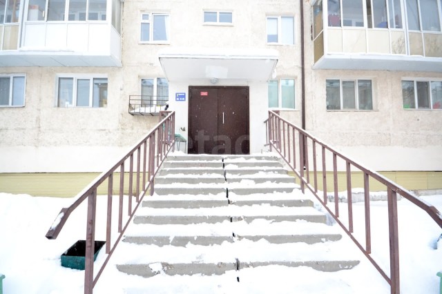 2 комн., 43 м², Хрущевка, Дом быта 16