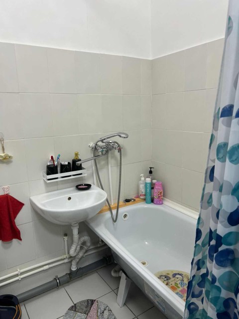 Студия, 30 м², Монолитно-каркасный, Областная больница, рынок "Манньыаттаах" 8