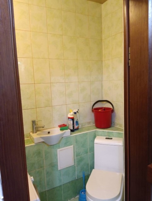 3 комн., 81 м², Блочный, Центр - район пл. Орджоникидзе 8