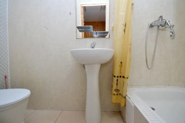 2 комн., Блочный, Центр - район пл. Ленина 3