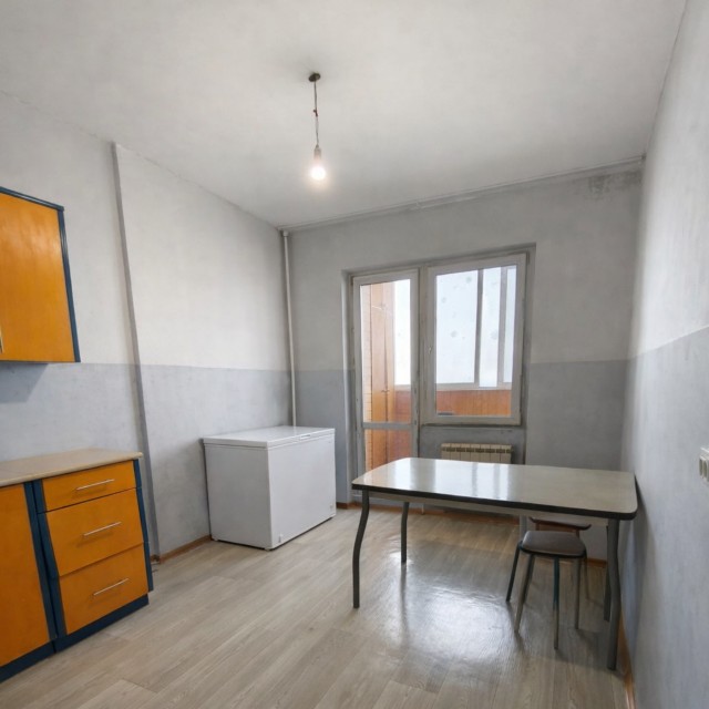 1 комн., 35 м², Блочный, Областная больница, рынок "Манньыаттаах" 3