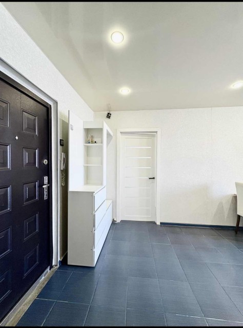 1 комн., 35 м², КПД, Центр - район пл. Орджоникидзе 11