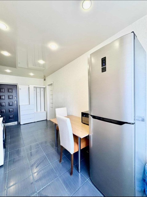 1 комн., 35 м², КПД, Центр - район пл. Орджоникидзе 9