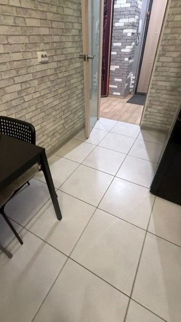 1 комн., 36 м², Блочный, Авторынок 5