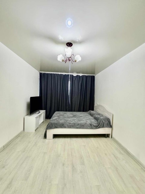 1 комн., 35 м², КПД, Центр - район пл. Орджоникидзе 3