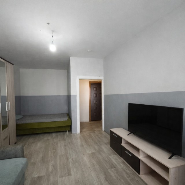 1 комн., 35 м², Блочный, Областная больница, рынок "Манньыаттаах" 5