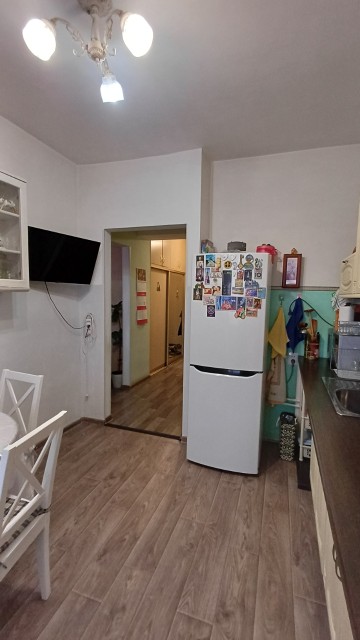 1 комн., 42 м², Блочный, Сайсары 4