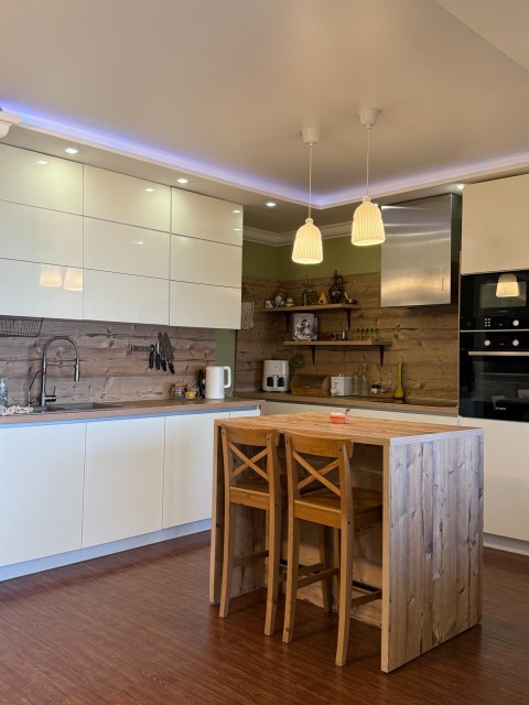 4 комн., Монолитно-каркасный, Залог 2