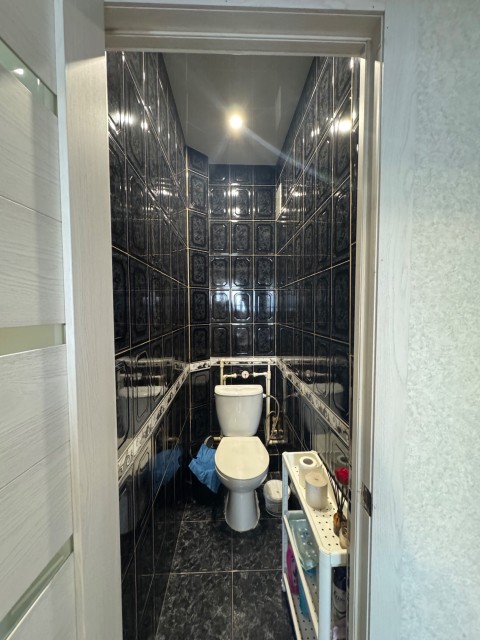 3 комн., Блочный, Сайсары 8