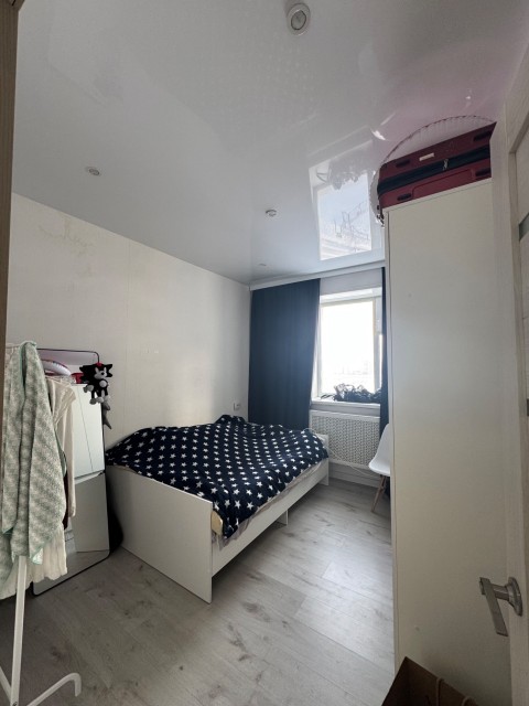 3 комн., Блочный, Сайсары 7