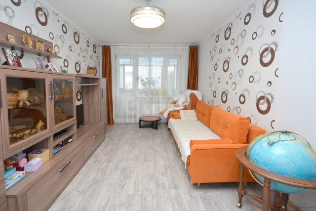 2 комн., 47 м², КПД, Дом быта 5